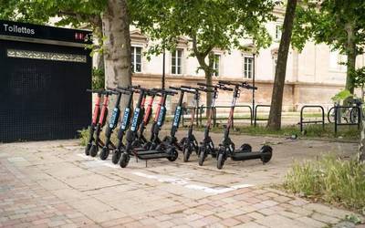 Urtarrilaren 15etik aurrera ezin izango dira patinete elektrikoak sartu Bilboko metroan