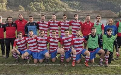 Preferente mailan estu dabil aurten Leitzako Aurrera futbol taldea