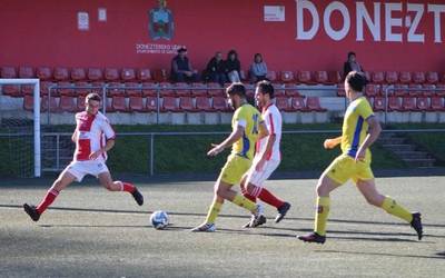 Urteko lehen partida jokatuko dute Nafarroako ligetako futbol talde nagusiek