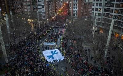 Urtarrilaren 13an Bilbon egingo den manifestaziora joateko autobusa antolatu dute Elgetatik ere
