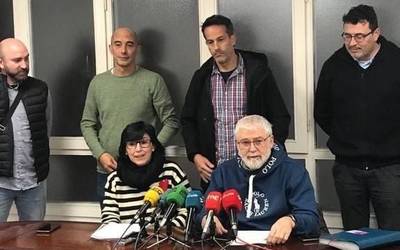 Autobusen egoera txarra salatu dute berriro