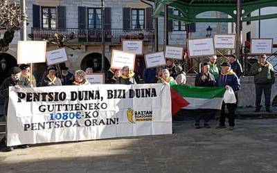 Aurtengo lehenbiziko elkarretaratzea ilbeltzaren 15ean eginen dute pentsiodunek