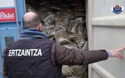 Drogen aurkako atxiloketak eta gero zer?