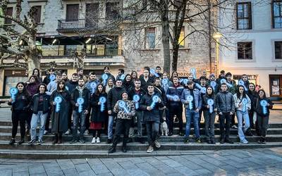 Debagoieneko gazteok etorkizunerako giltza
