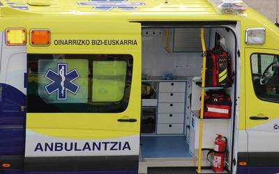 ESK sindikatuak salatu du gaur ez duela medikurik izango Aiaraldeko zainketa intentsiboen unitateko anbulantziak