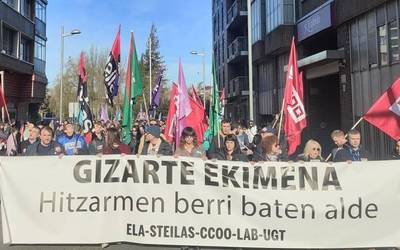 Jarraipen txikia izan du eskualdean eskola erlijiosoetako lanuzteak