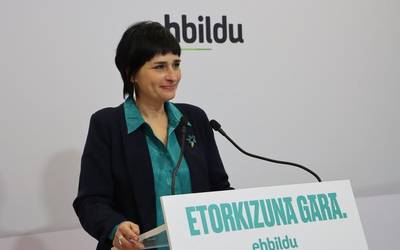 Laura Aznal: "Pentsioetan, helduen euskalduntzean edota inmatrikulazioen kontrako akordio ona lortu dugu"
