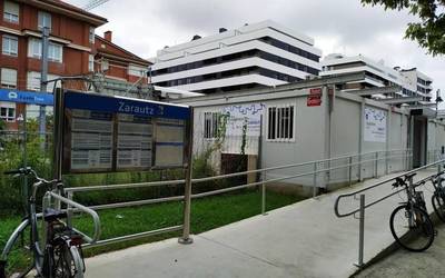 Gaueko tren zerbitzu berezia jarriko du Euskotrenek ostiralean Donostiarako joan-etorrietarako