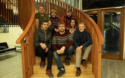 Patxi Perez: "Argi genuen ‘UK FOTO’ aldizkaria bi hizkuntzatan kaleratu nahi genuela"