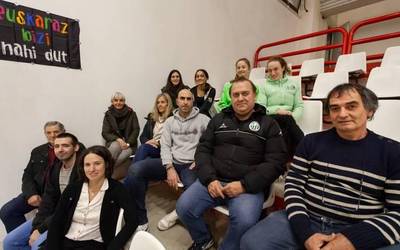 'Kirola oinarritik euskaraz' programa martxan jarri dute Zaldibarren