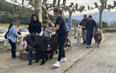 Ponian ibili dira umeak San Baleixo jaietan