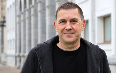 Arnaldo Otegi: “Gauza batzuk ezin dira erreparatu, baina gutxienez justizia poetikoa egin da, 15 urtera”