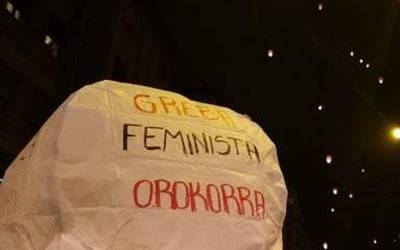 "Zaintza eredua iraultzeko denon ardura da tira egiten segitzea"