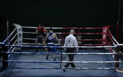 Gogoz aritu dira boxeolariak Uarkapen eginiko jaialdian