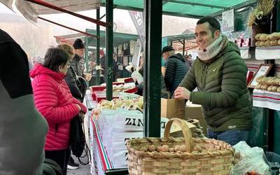 Eguraldi ona lagun, jendetza espero da bihar Abadiñon San Blas egunean