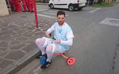 «Besta giro bikainean mozorrotzeko eta lotsa kentzeko egunak dira inauteriak»