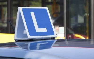 Itxaronaldi luzea, gidatzeko proba praktikoa egin ahal izateko