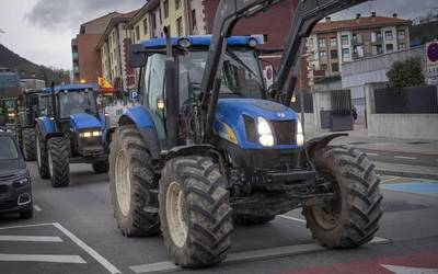 Lehen sektoreko protesta olatuak oihartzuna izan du Aiaraldean ere