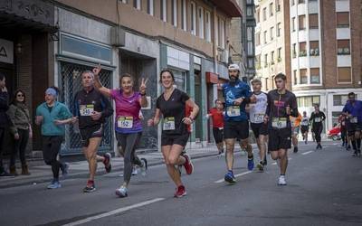 Koldo Ayesta eta Elena Loyo gailendu dira XVI. Laudiko Herri Krosean
