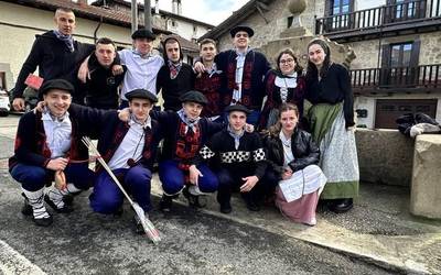 Gazta eta ardoa diruaren truke Bakaikun