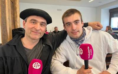 Luis Mariñelarena eta Ibai Muskiz: “Gazte, haur eta heldu, denak inplikatzen gara inauterietan”