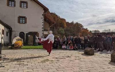 Espejo Valero jeneralaren fitxaketa bertan behera utzi du Madrilgo erkidegoak, Zabalza auzian inplikaturik egon zela zabaldu denean