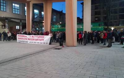 Lan istripuen atzean dauden erantzukizunak agerian utzi dituzte