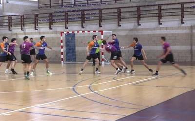 Bailarako eskubaloi derbian, Bergara irabazle