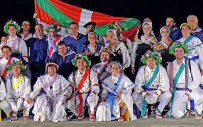 Itxas Argia Dantza Taldea: sei hamarkada euskal kultura hauspotzen
