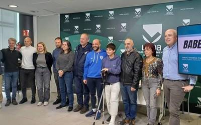 Kirolaren esparruan umeak babesteko programa aurkeztu du Leioako Udalak