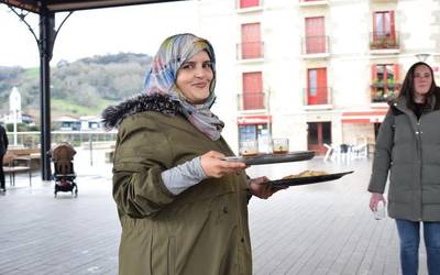 Eguraldiak baldintzatuta, baina giro onean ospatu dute Sahararen aldeko eguna