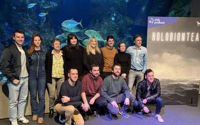 Astelehenean estreinatuko dute 'Holobiontea' fikziozko podkasta