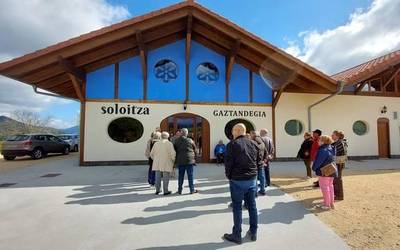 Soloitza gaztandegi aiararra, Euskal Esnekigileen Elkarte sortu berriko kide