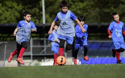 Aloña Mendiko IV. futbol kanpuseko izen emateak irekita