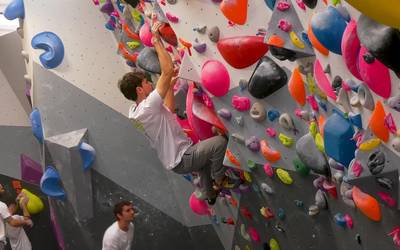 Rebeca Perez eta Enrique Beltran izan ziren I.Open Klimb Boulder txapelketako irabazleak