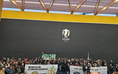 Erakunde publikoen inplikazio aktiboa "funtsezkoa" dela nabarmendu dute Mecanerreko langileek