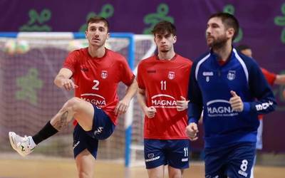 Osasuna Magna Xota esku hutsik itzuli da Palmatik