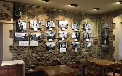 Erresistentzia zapatistari buruzko erakusketa Oxangoitin