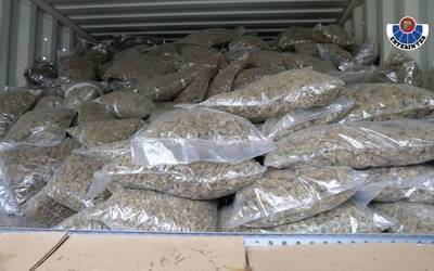 Belandian atzemandako hiru tona marihuana "droga" ez direla egiaztatu dute laborategietan, akusatuak jakinarazi duenez