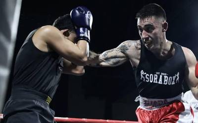 Boxeo jaialdia argazkitan