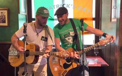 Sabin eta Salaren kontzertua Dublin tabernan, Saint Patrick eguna ospatzeko
