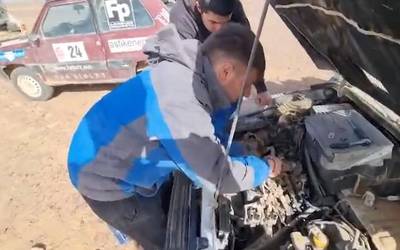 Matxuren, haize-ekaitzen eta txorizo egosien artean, aurrera doaz Fadurako raiderrak