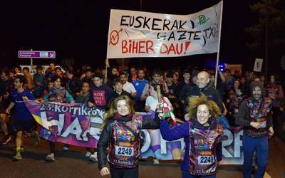 Berrogei eskutatik pasatu da testigua Arrasaten