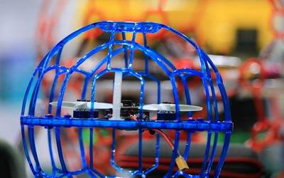 Futbolean droneekin nola jokatu erakutsiko dute astelehenean Kultur Etxean