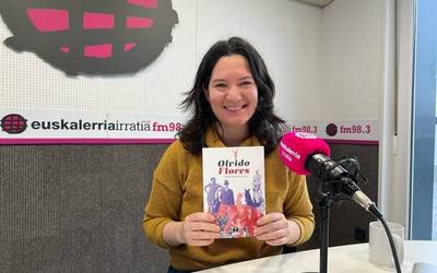 Iruña Iriarte: "Espainiako Gerra Zibilean desagertutako Anastasini zirkuaren istorioa berreskuratzen du 'Olvido Flores' obrak"