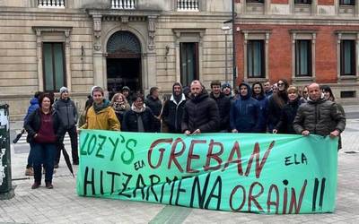 Lozy's Pharmaceuticals enpresako langileak Iruñean bildu dira grebaren zazpigarren astean