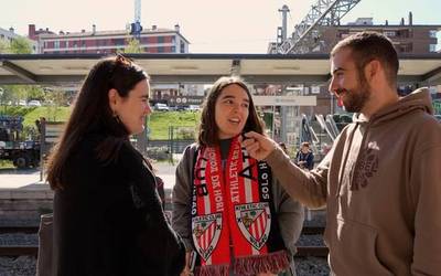 Aiaraldeko athleticzaleekin egon gara gabarra jaitsieraren egunean