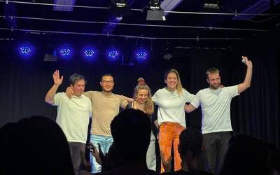 Lauzpa5 Stand Up bakarrizketa saioak, apirilaren 12an, Deban
