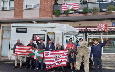 Otxandategiko joaldunek zintzarriak joko dituzte Sevillan Athletic animatzeko