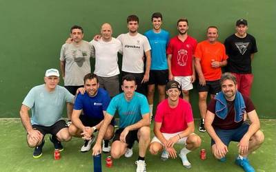 Zabaldu dute padel txapelketarako izen ematea